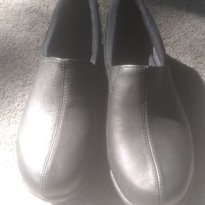 Skechers relaxed fit